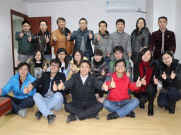 總部的B2B工作人員，4 2018年